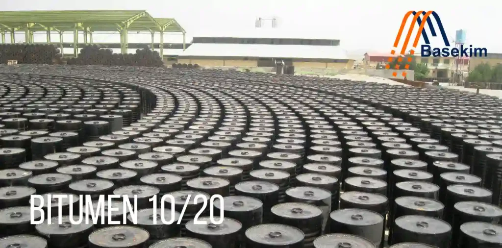 Steel drums filled with Bitumen 10/20 ready for road construction projects
