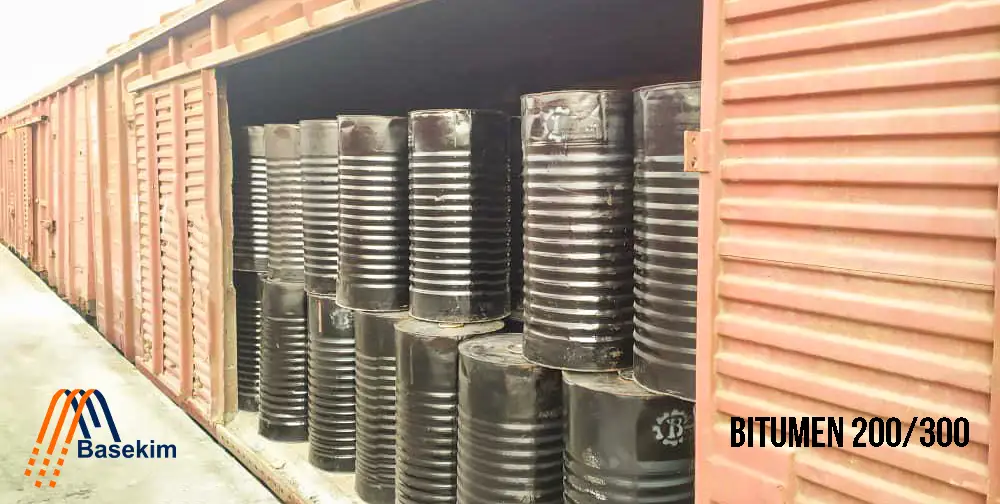 Drums of Bitumen 200/300 stacked for export from Dubai and Turkey
