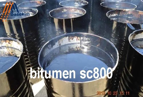 Bitumen SC800 in steel drums, produced by Basekim for road construction and prime coat applications requiring slow curing.